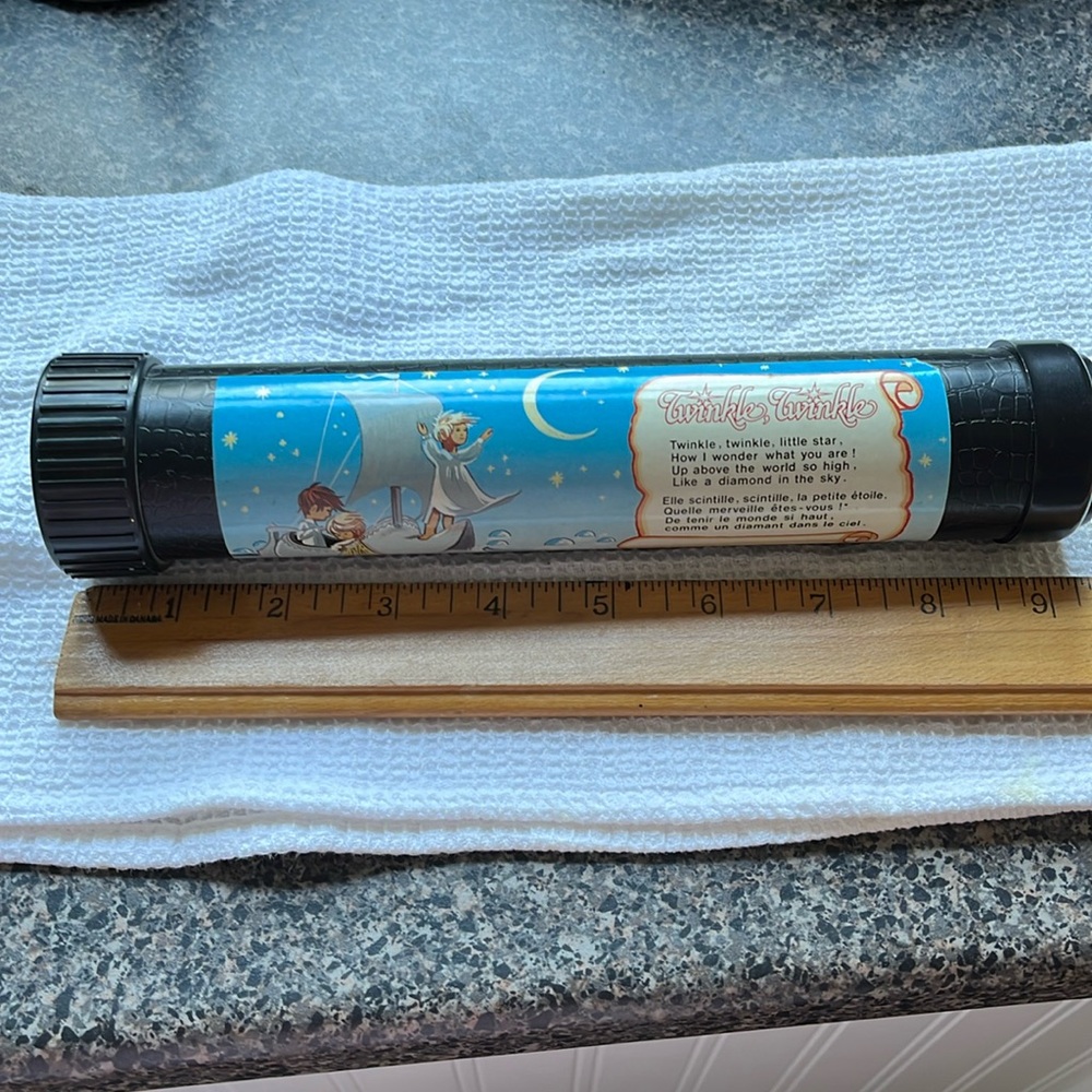 Vintage Kaleidoscope plastic EUC